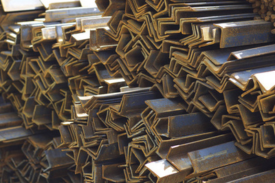 新車汽車配件中的金屬制品 品質、功能與未來趨勢